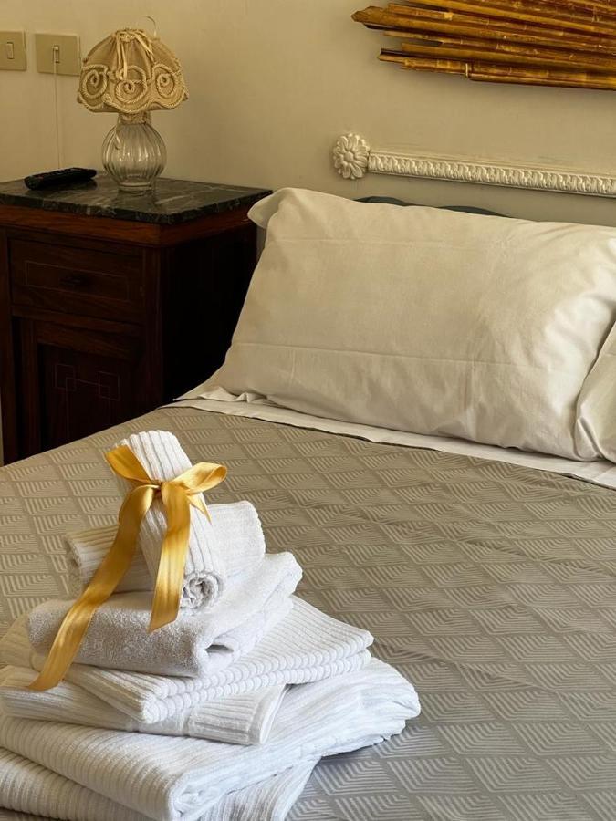 Nari Bed&Breakfast Gaeta Kültér fotó
