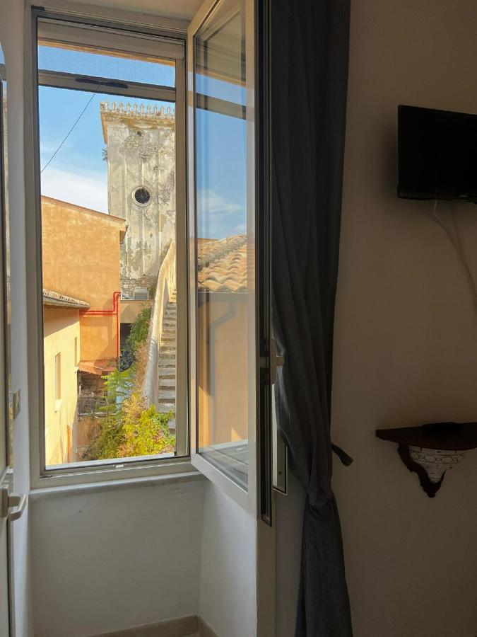Nari Bed&Breakfast Gaeta Kültér fotó