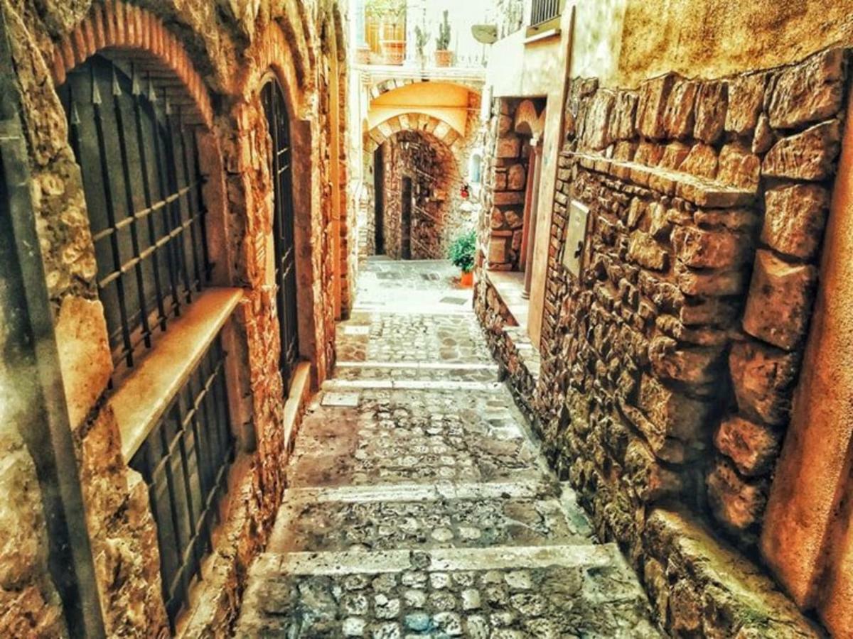 Nari Bed&Breakfast Gaeta Kültér fotó